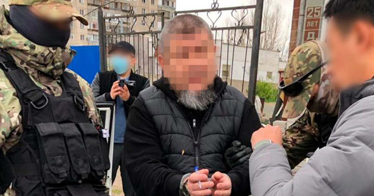 Бұрын сотталған: терроризмді насихаттаған үш күдікті ұсталды