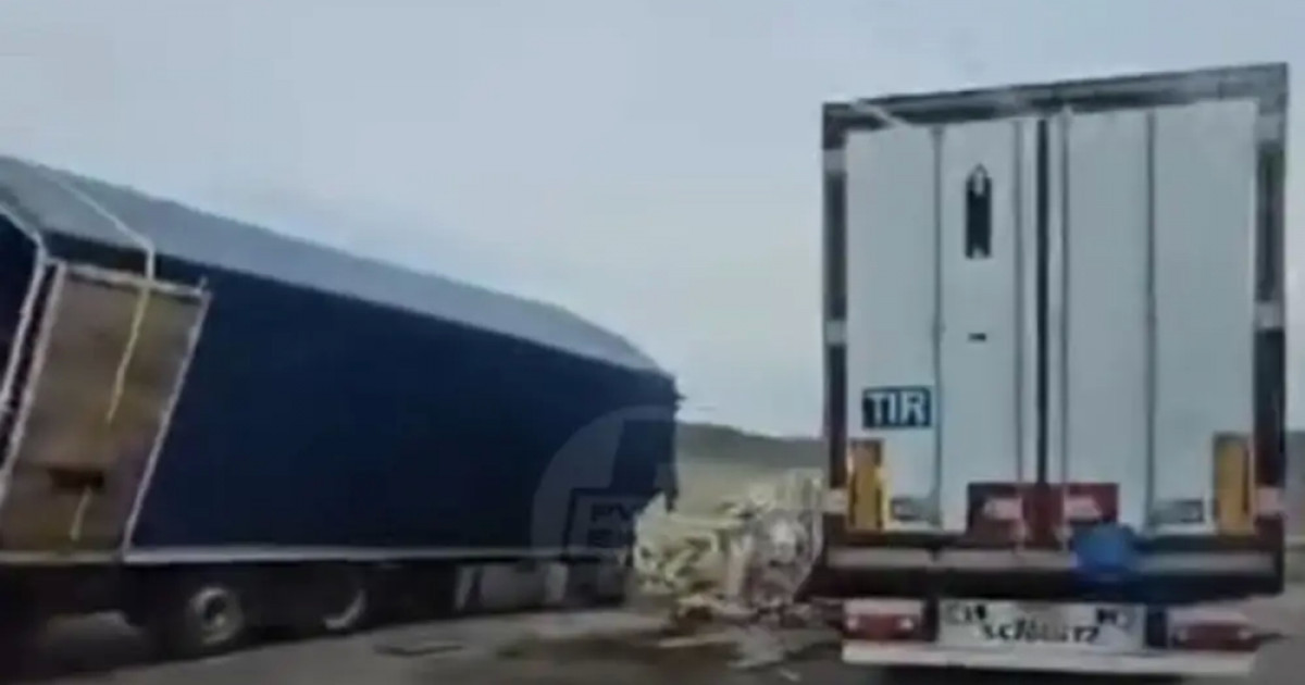 Қарағанды облысында жантүршігерлік жол апатынан 2 адам қаза тапты