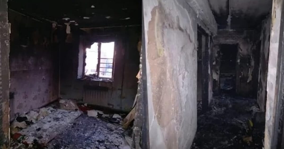 «Екі баланың мәйіті табылды»: Атырауда пәтерді қасақана өртеген ер адам ұсталды