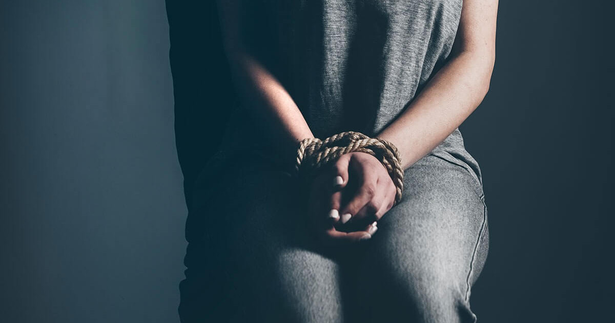 Қызылордада сыныптастары 16 жастағы қызды жезөкшелікке салған – министрлік пікір білдірді