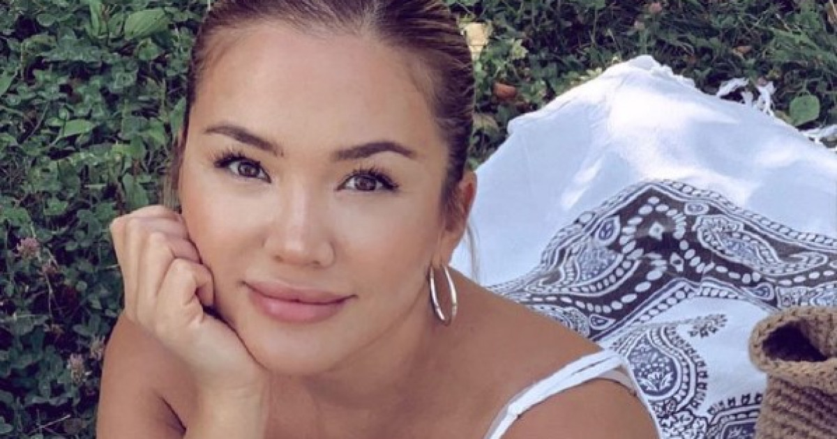 «Күйеуіме деген қызығушылық қайдан пайда болған?»: Мақпал Исабекова оқырмандарына ренішін білдірді