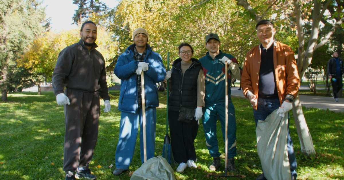 Танымал актерлер мен эстрада жұлдыздары сенбілікке қатысты