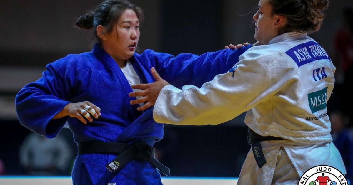 Grand Slam: Қазақстаннан екі дзюдошы турнирдің финалдық блогына шықты