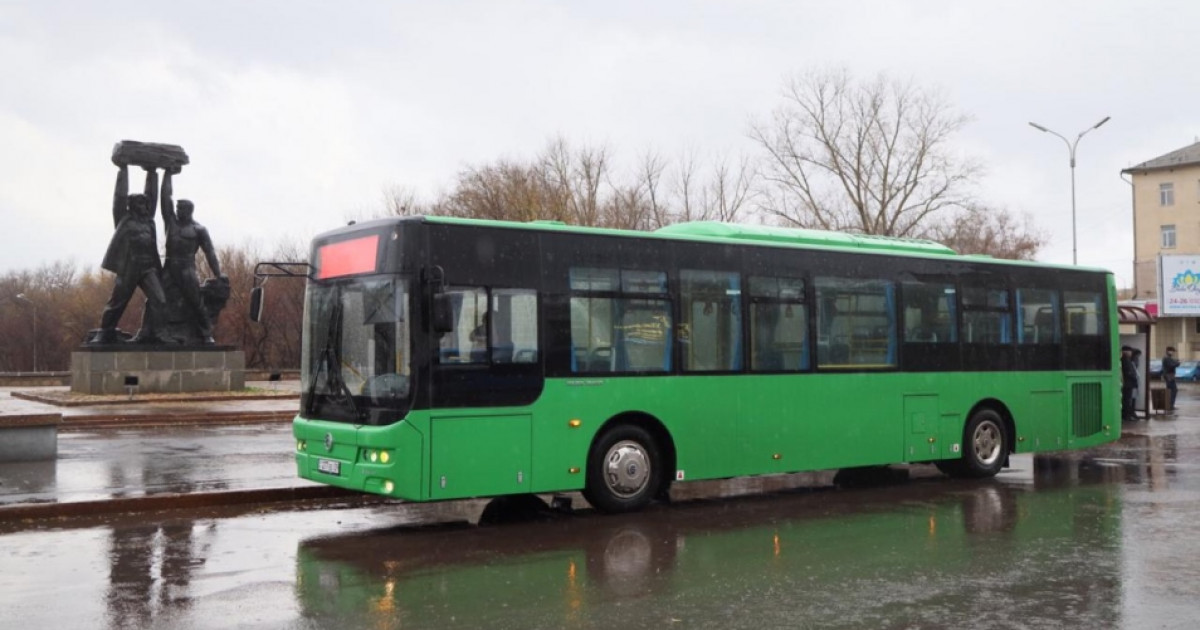 Қарағандыда көктайғақ салдарынан автобус жаяу жүргіншіні қағып өлтірді