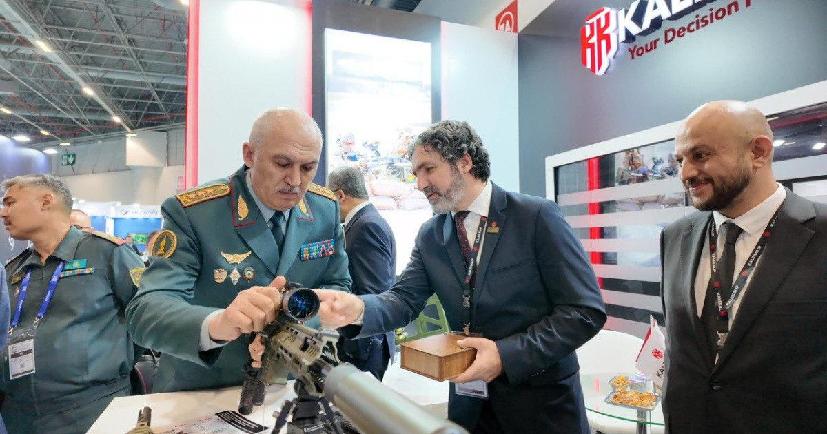 Қазақстан Қорғаныс министрі Түркияда өткен SAHA EXPO-2024 халықаралық көрмесіне қатысты
