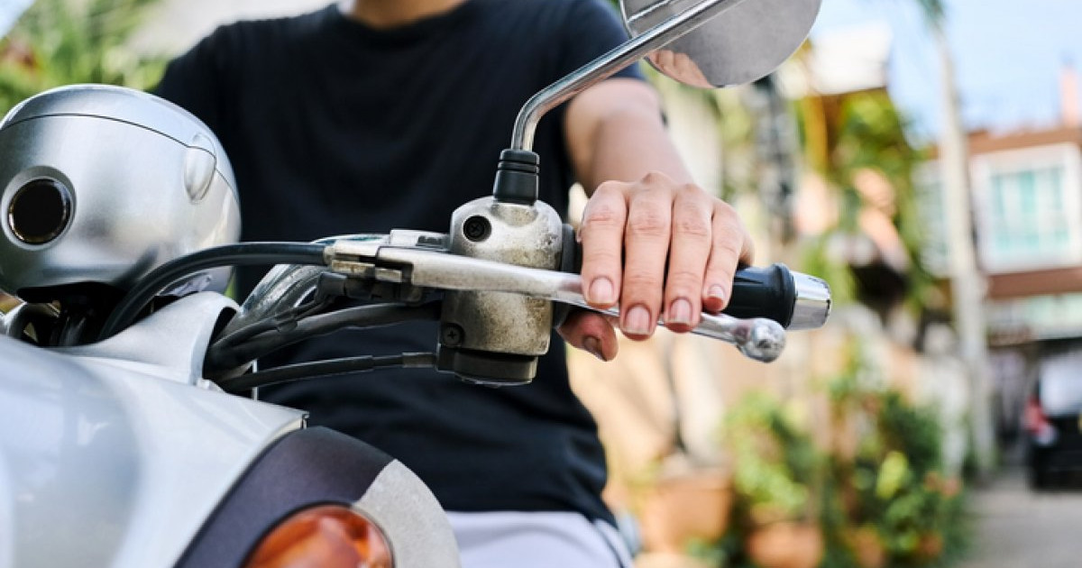 Қазақстанда мопедті қалай тіркейді?: Ішкі істер министрлігі құжаттар тізімін жариялады