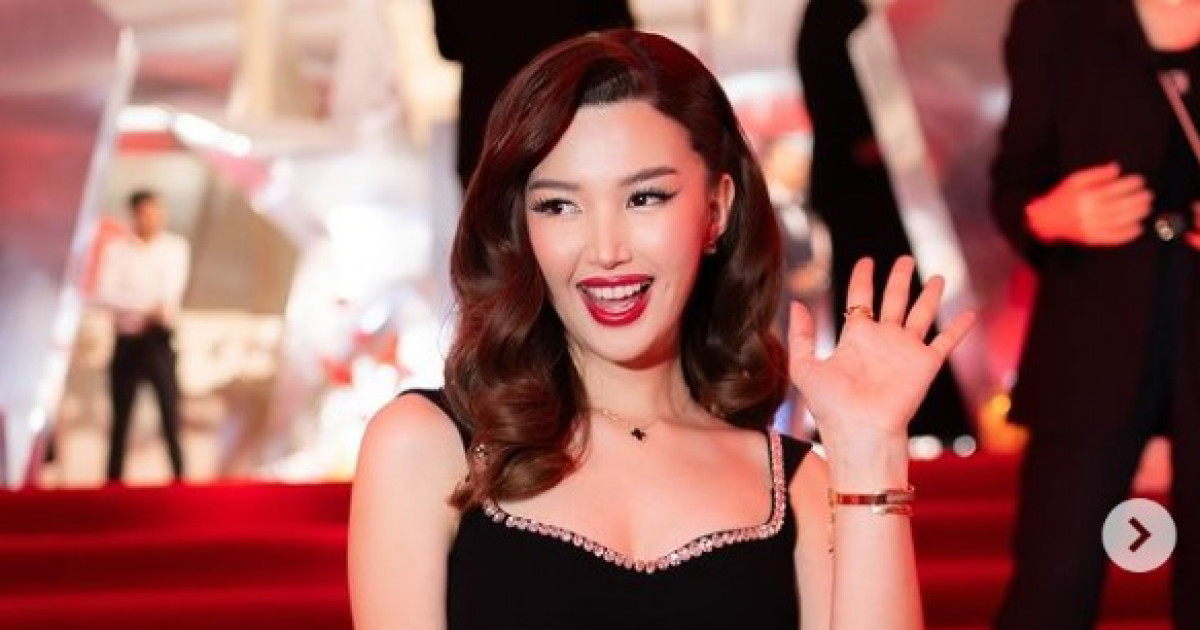 Әнші Балжан Бидаш Қазақстаннан көшіп кеткенін айтты