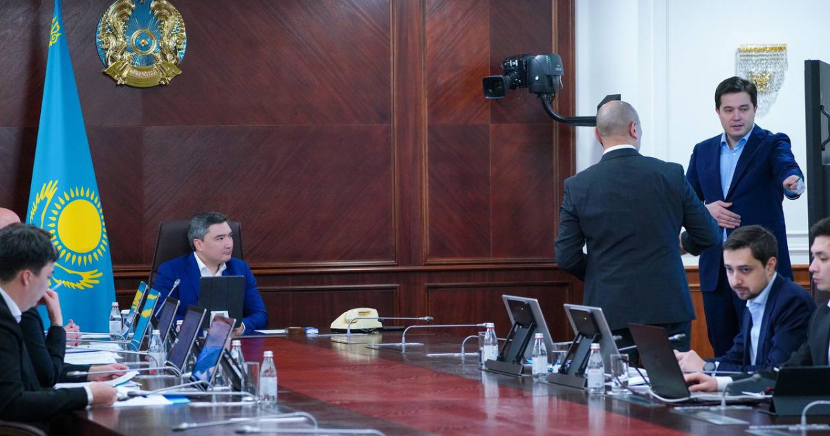 Олжас Бектенов отандық тауар өндірушілерді мемлекеттік қолдау шараларының тиімділігін арттыру жөнінде кеңес өткізді