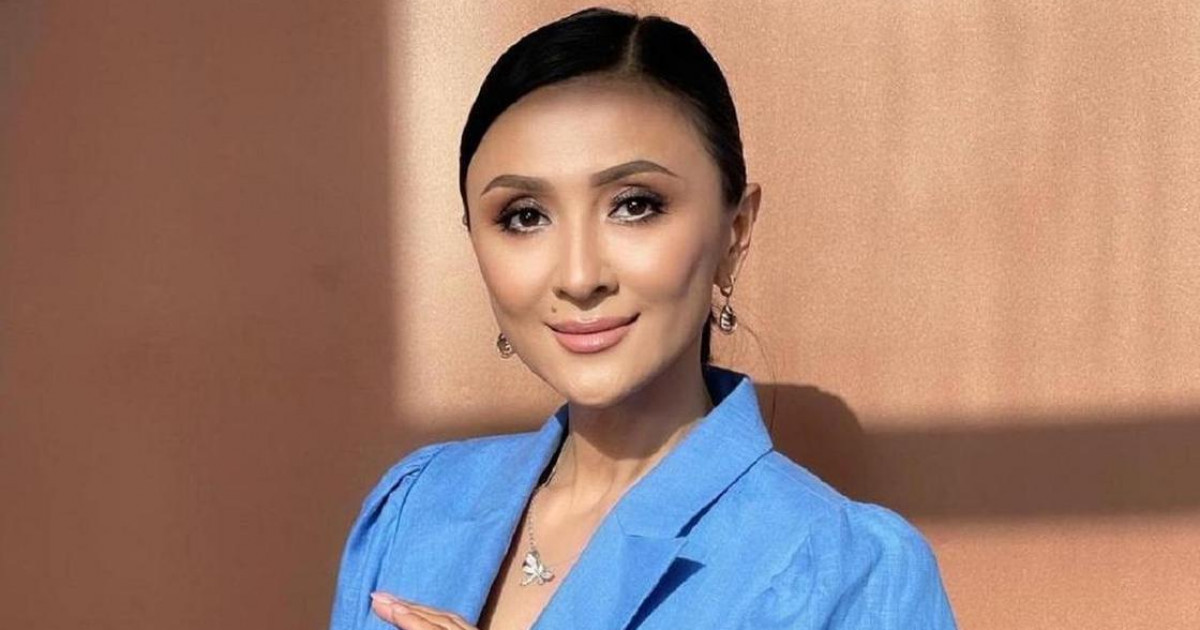 Жыласаңыздар, іштеріңізден тығылып жылаңыздаршы: Меруерт Түсіпбаева қыздарға кеңес берді