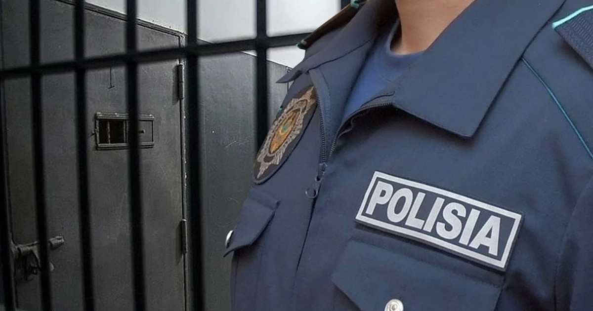 Қаңтар оқиғасы кезінде адам азаптады деп айыпталған полиция қызметкері сотталды
