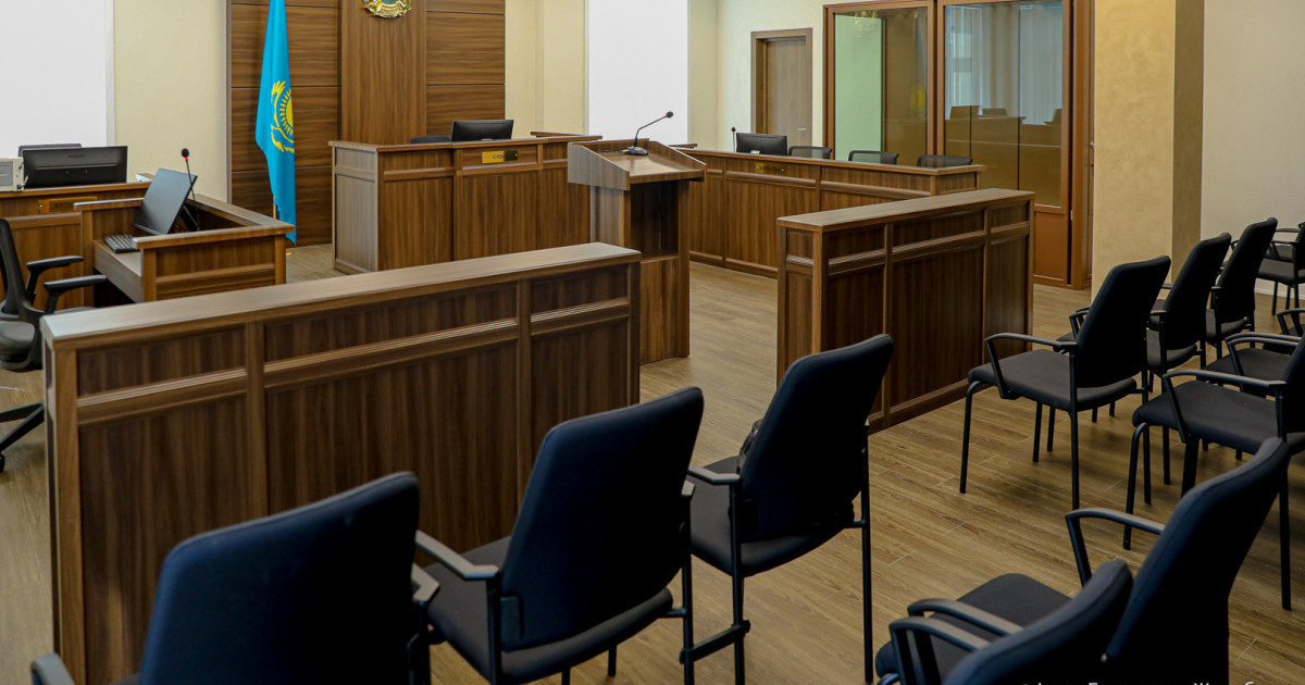 Құзырлы орган басшысына пара ұсынған директорға 195 миллион теңге айыппұл салынды