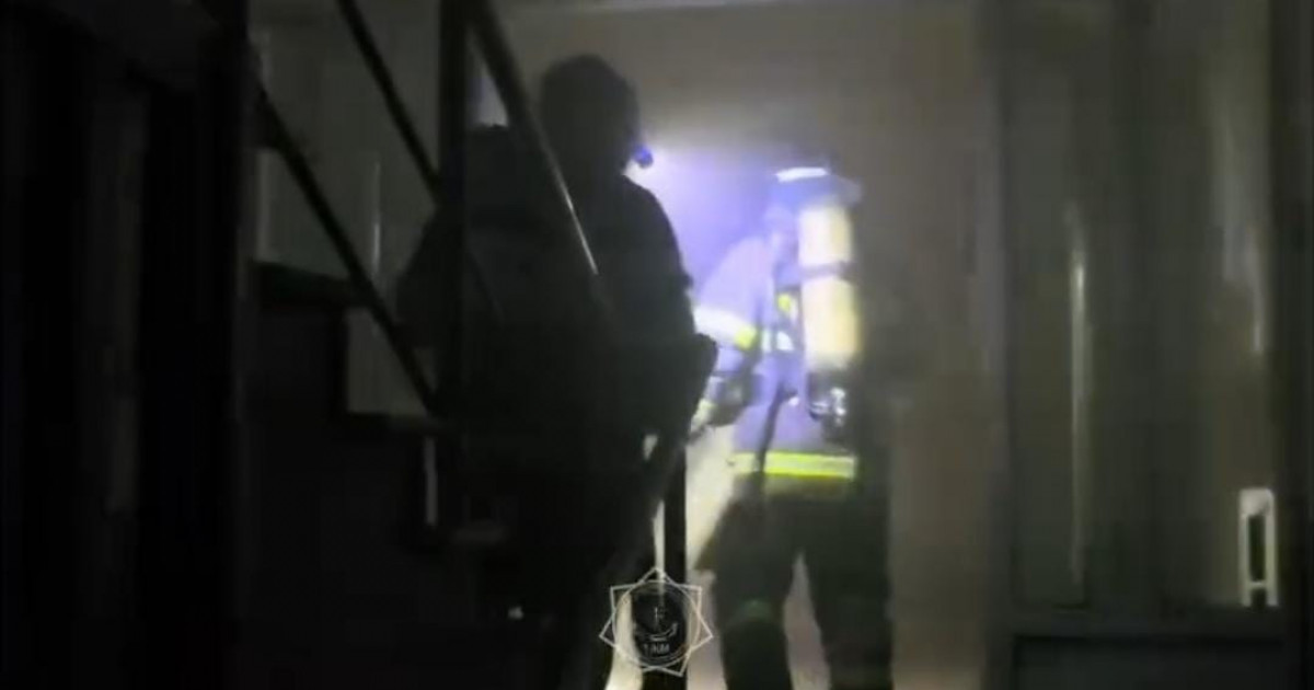 Семейде колледж өртке оранды (видео)