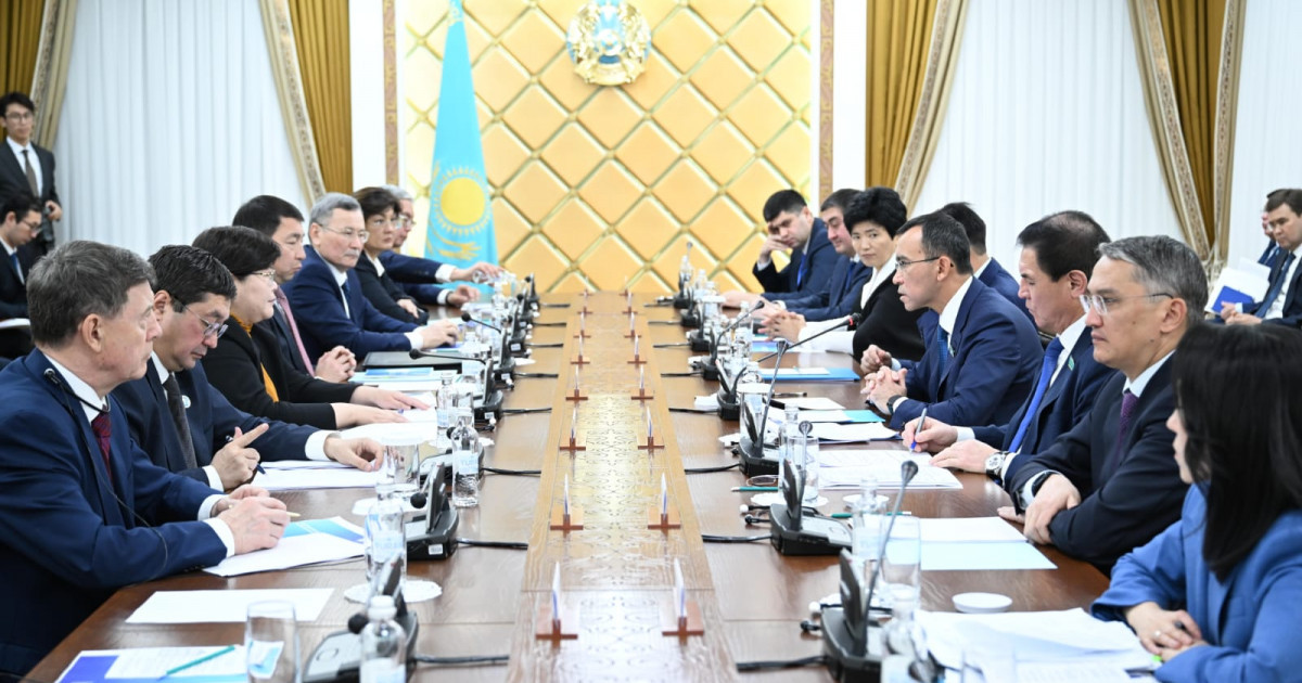 Сенатта конституциялық бақылауды жетілдіру тетіктері талқыланды