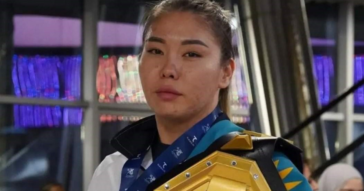 Тарихи жеңіс: Мөлдір Әшірбекова – ММА чемпионы атанған тұңғыш қазақ қызы