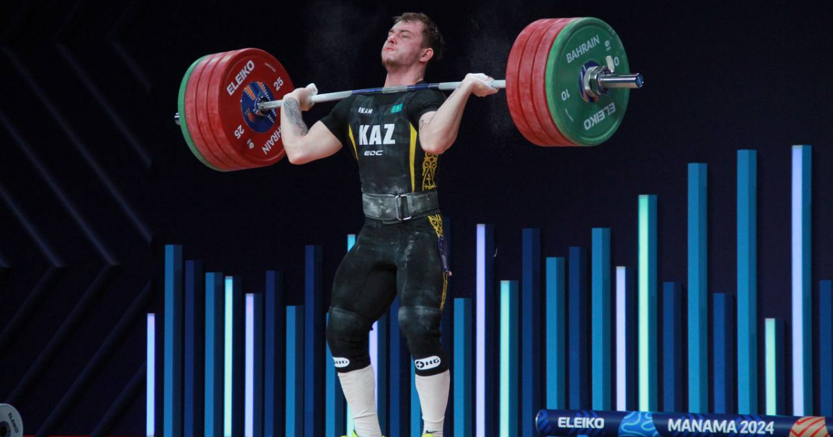 Алексей Чуркин ауыр атлетикадан әлем чемпионатының күміс жүлдесін иеленді