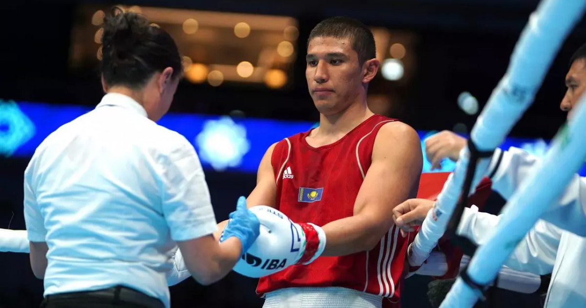 Азия чемпионаты: Сағындық Тоғамбай Өзбекстан боксшысын жеңді (Видео)