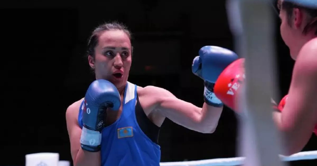 Екі қазақстандық боксшы Азия чемпионатының келесі айналымына өтті