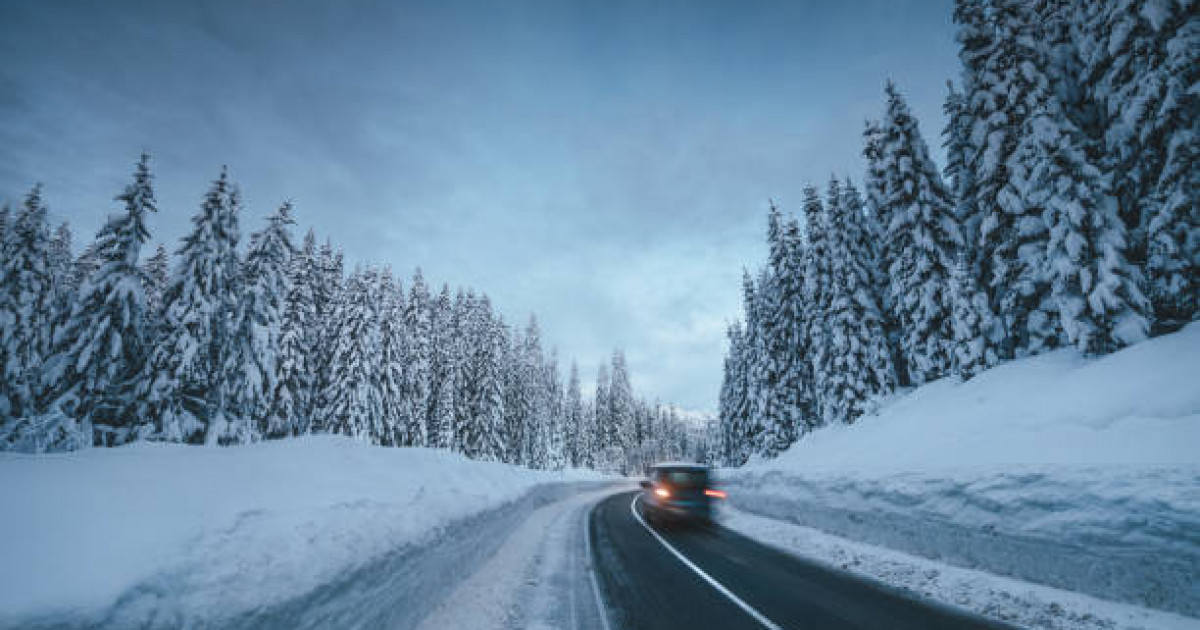 Қар құрсауынан 8 адам құтқарылды