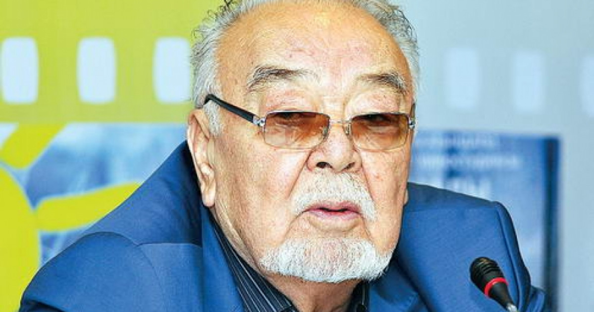 Қатты қорықтым, сол түн мені есейтіп жіберді: Асанәлі Әшімов балалық шағындағы оқиғаны айтып берді