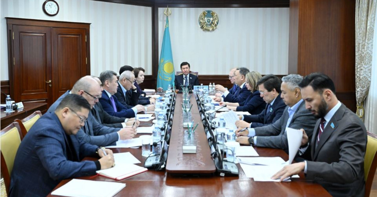 Құрылыс саласын жетілдіретін заң жобасын қарайды