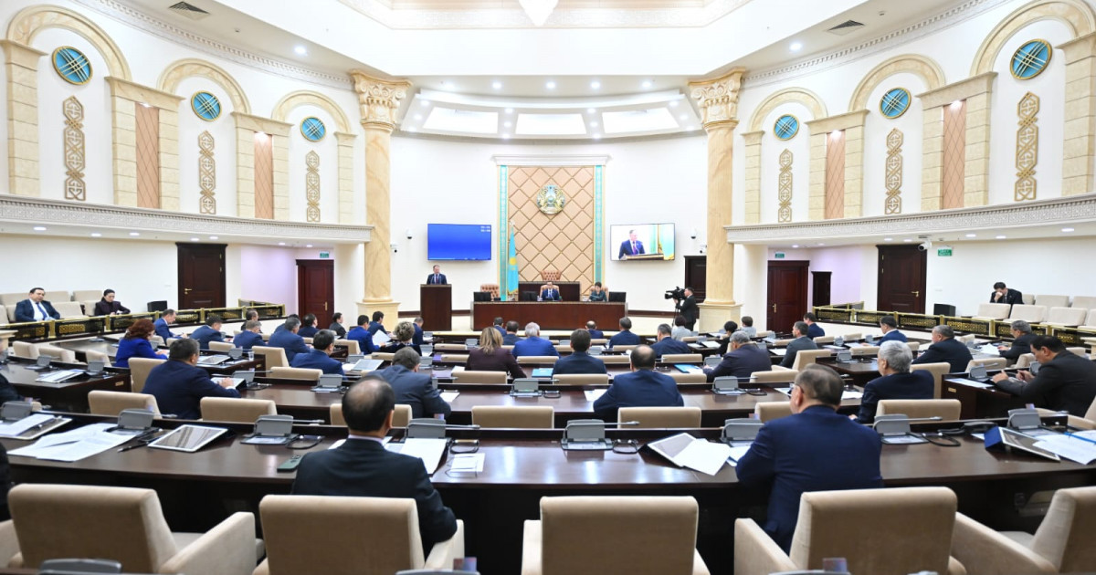 Сенаторлар «Келешек» мемлекеттік білім беру жинақтау жүйесіне қатысты заңды мақұлдады