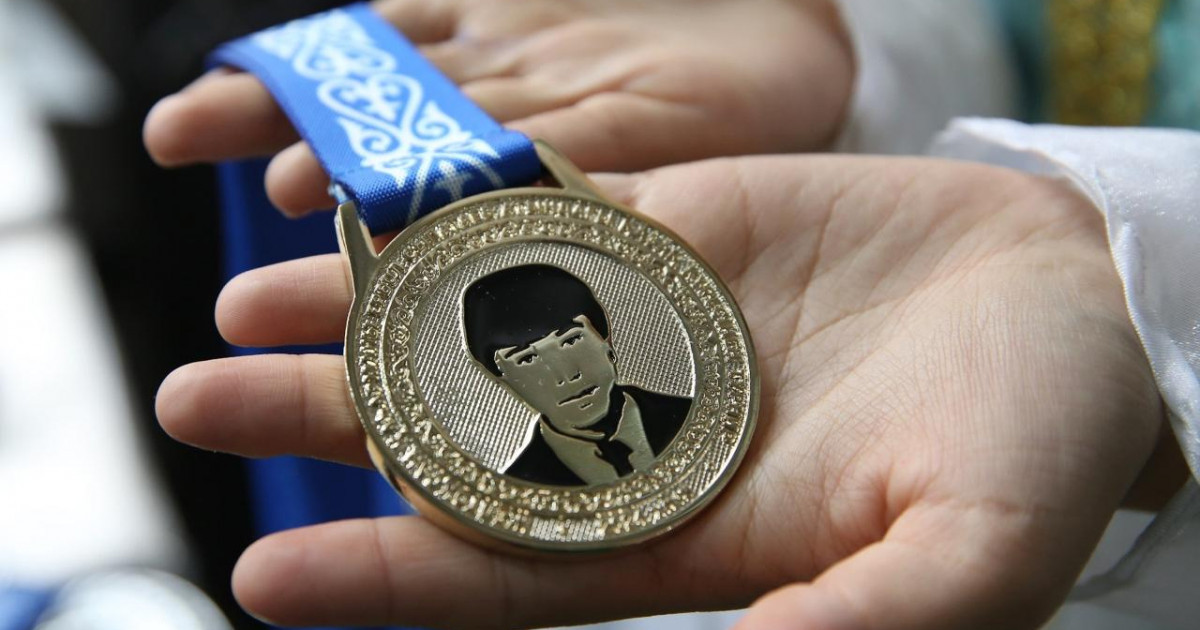 Студенттер арасында қазақ күресінен турнир өтті