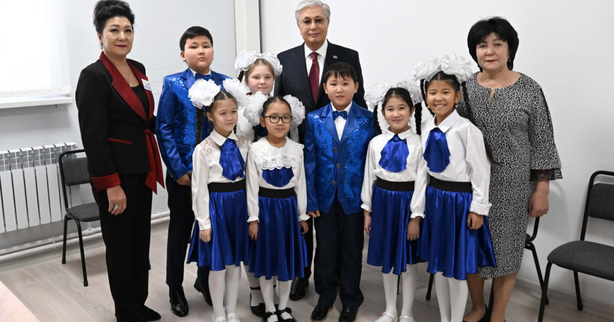 Тоқаев Жетісу облысындағы мәдениет үйіне музыкалық жабдықтар сыйлады