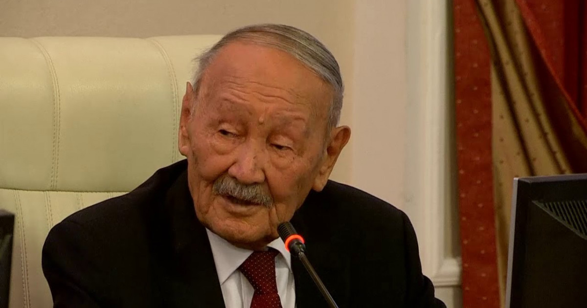 Абайтанушы, ғалым Мекемтас Мырзахметұлы дүниеден өтті