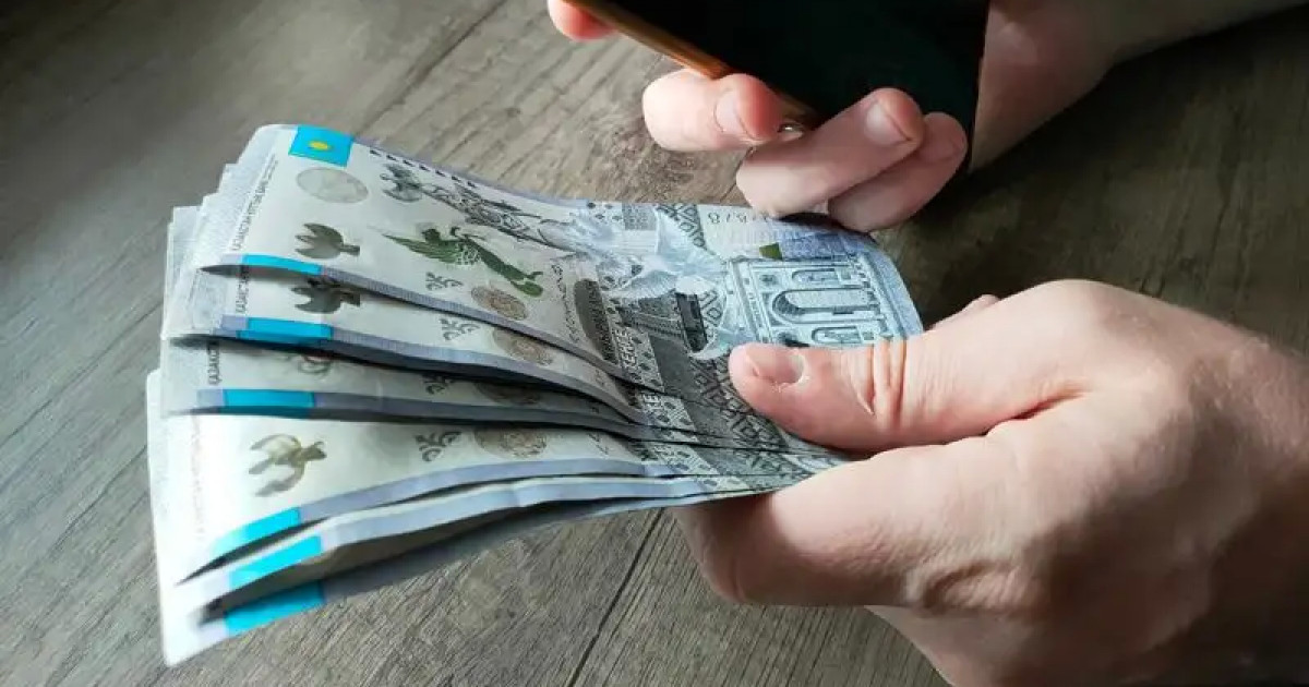 Алматылық зейнеткер алаяқтардан ақшасын қайтарып алды