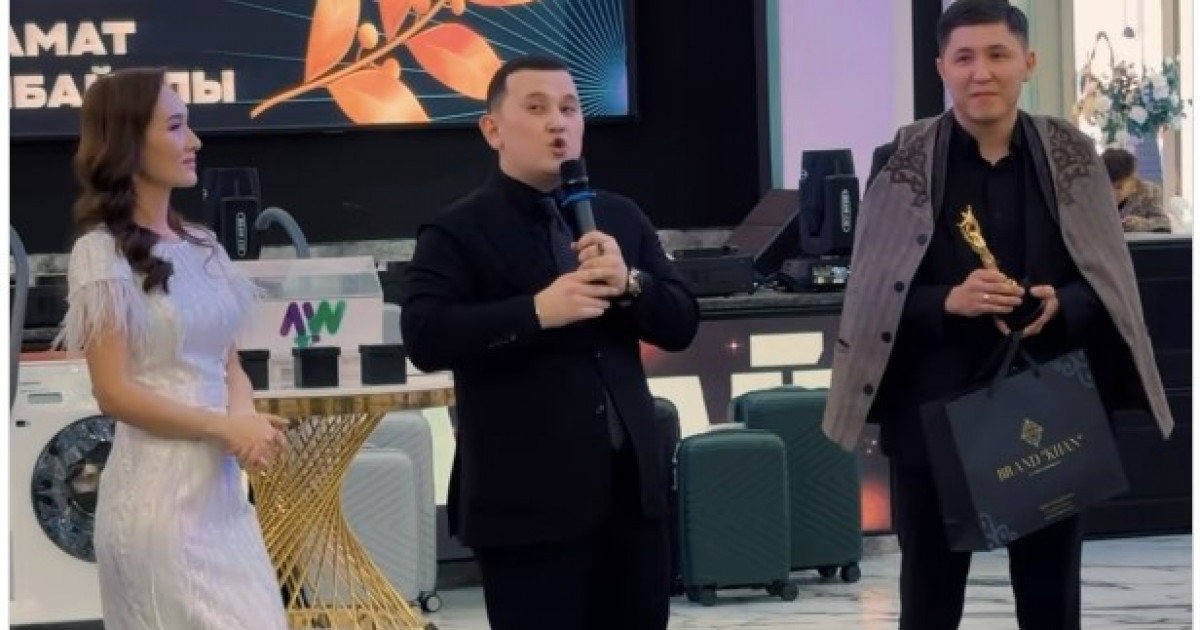 Баласы барлар бізді түсінбейді: Елдос Колобок басындағы ахуалды жайып салды