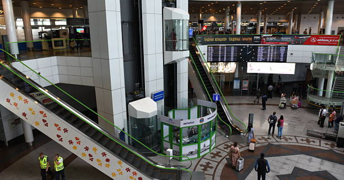 Енді әуежайларда шекаралық бақылаудан өту тәртібі жолаушыларға ыңғайлы болады