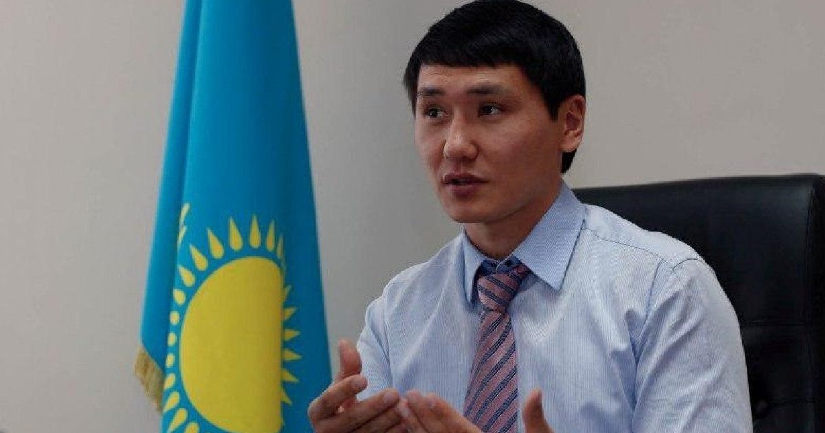 Келімсектерсіз ойнаймыз: Бахтияр Артаев 