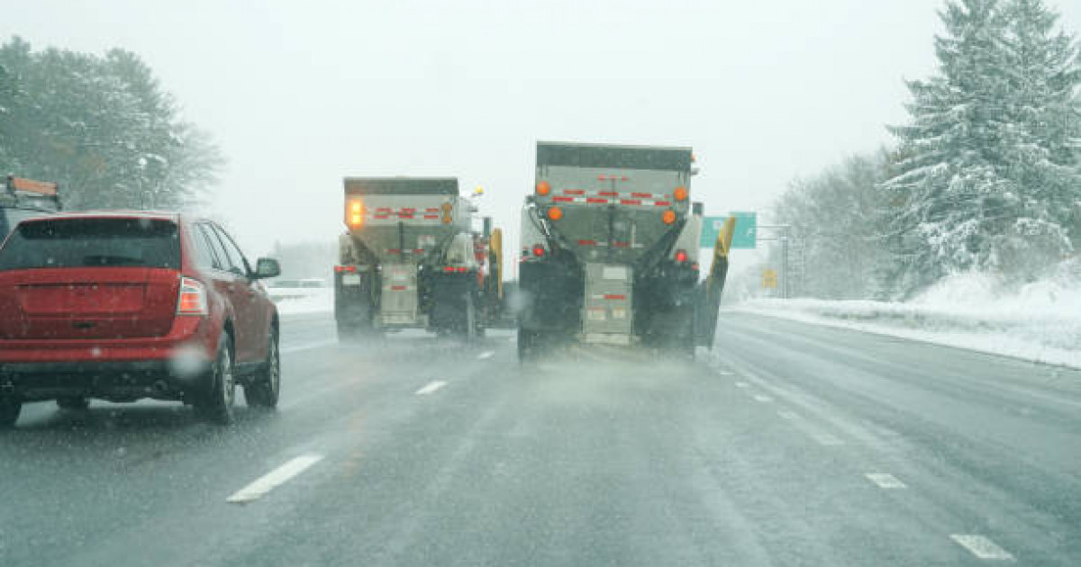 Ауа райының бұзылуына байланысты үш облыста жол жабылды