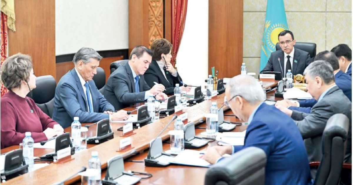 Бюро отырысында сенаторлар осы аптада өткізілетін іс-шараларды пысықтады