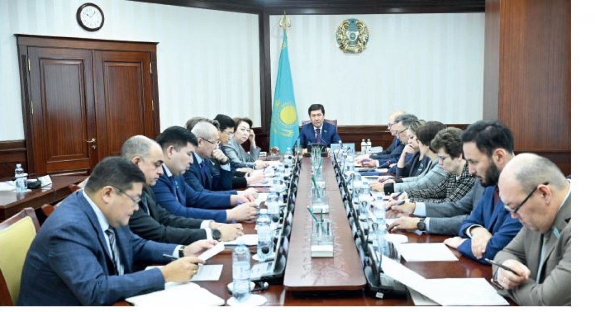 Денсаулыққа қатысты заң жобасын қарайды