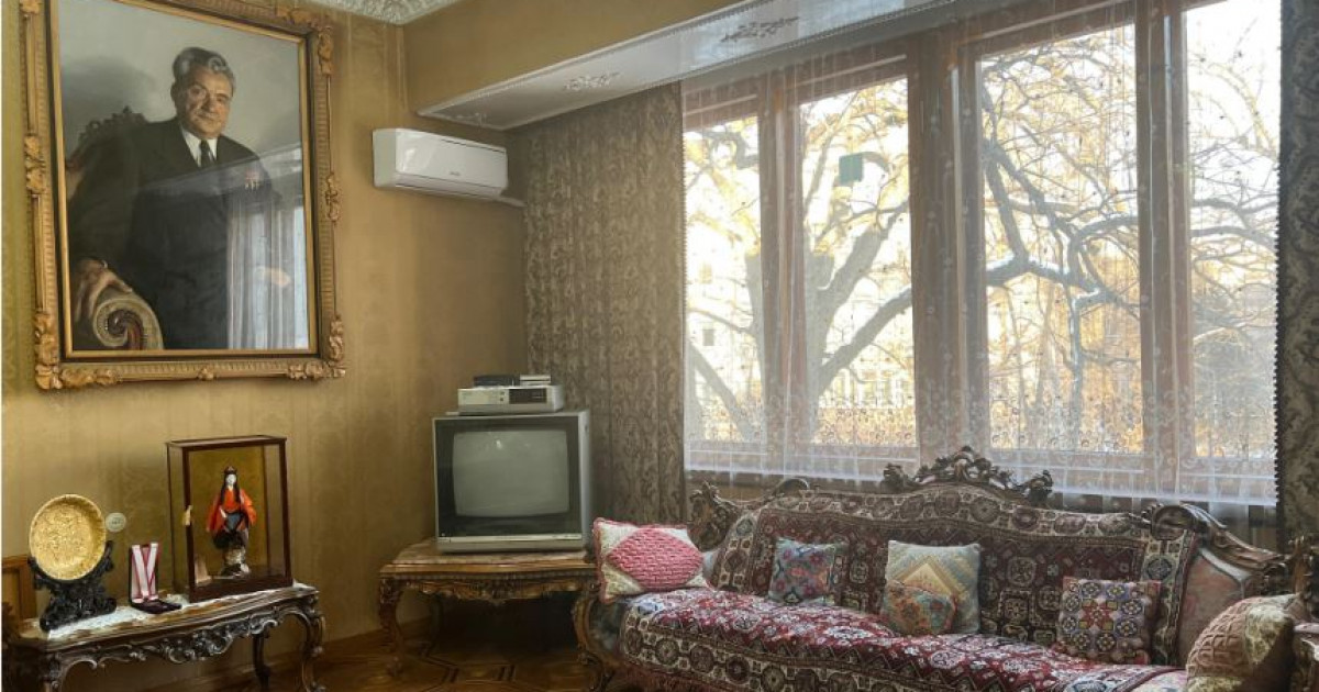 Қонаев әлеміне саяхат