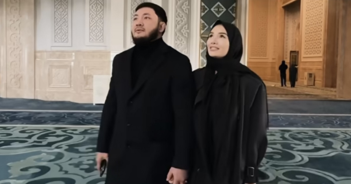 «Күйеуімнің арқасында Жаратушыға жақындадым»: Айжан Байзақова орамал тақты (ВИДЕО)