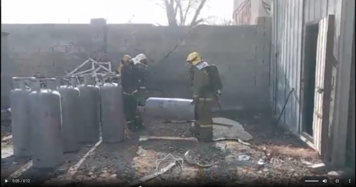 ТЖМ құтқарушылары өрттен 15 газ баллонды алып шықты