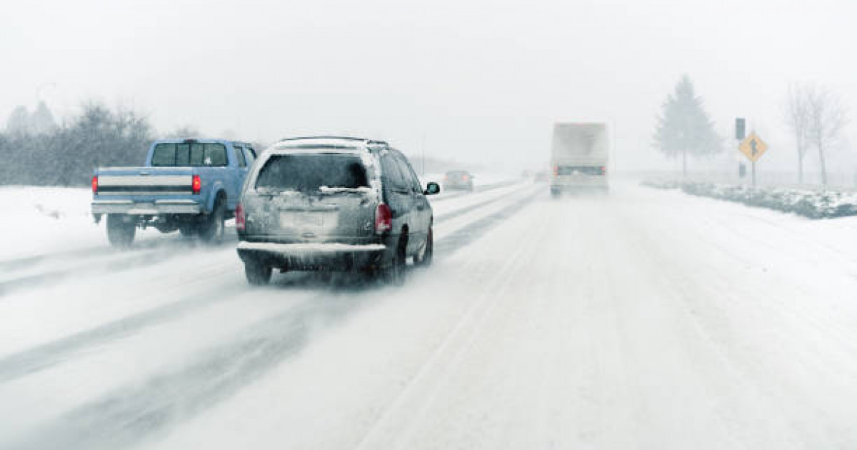 Ауа райының бұзылуына байланысты Ақтөбе, Атырау облыстарында жол жабылды