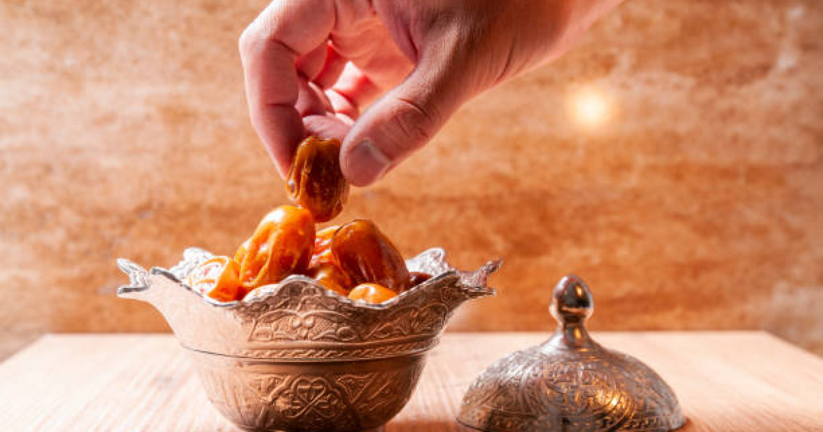 «Қарыз үшін сұраласыз»: имам оразаның қарызын қашан өтеу керегін айтты (видео)