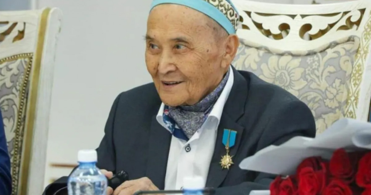 Әкім Тарази дүниеден өтті