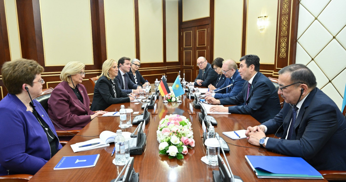 Мәжіліске Германия  Парламенті жоғары палатасының басшысы келді