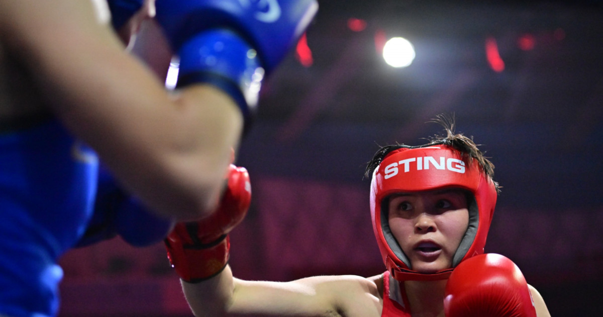 Бокстан әлем кубогы: Әнел Сақыш алғашқы жекпе-жегінде жеңіске жетті