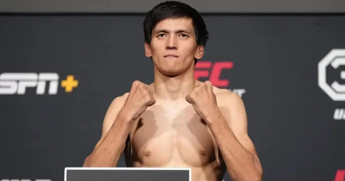 Азат Мақсұм UFC-дегі келесі жекпе-жегінде кіммен төбелесетіні белгілі болды