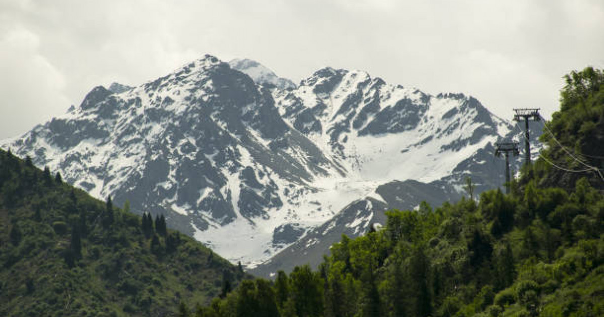 «Сол күні жаңбыр мен бұршақ жауған»: Алматы тауларында тағы да адам жоғалды