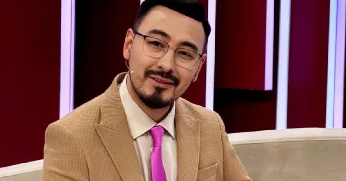 «Сүйінші, ағайын!»: Руслан Өтепбай көпшілікке қуанышты жаңалық жеткізді (видео)