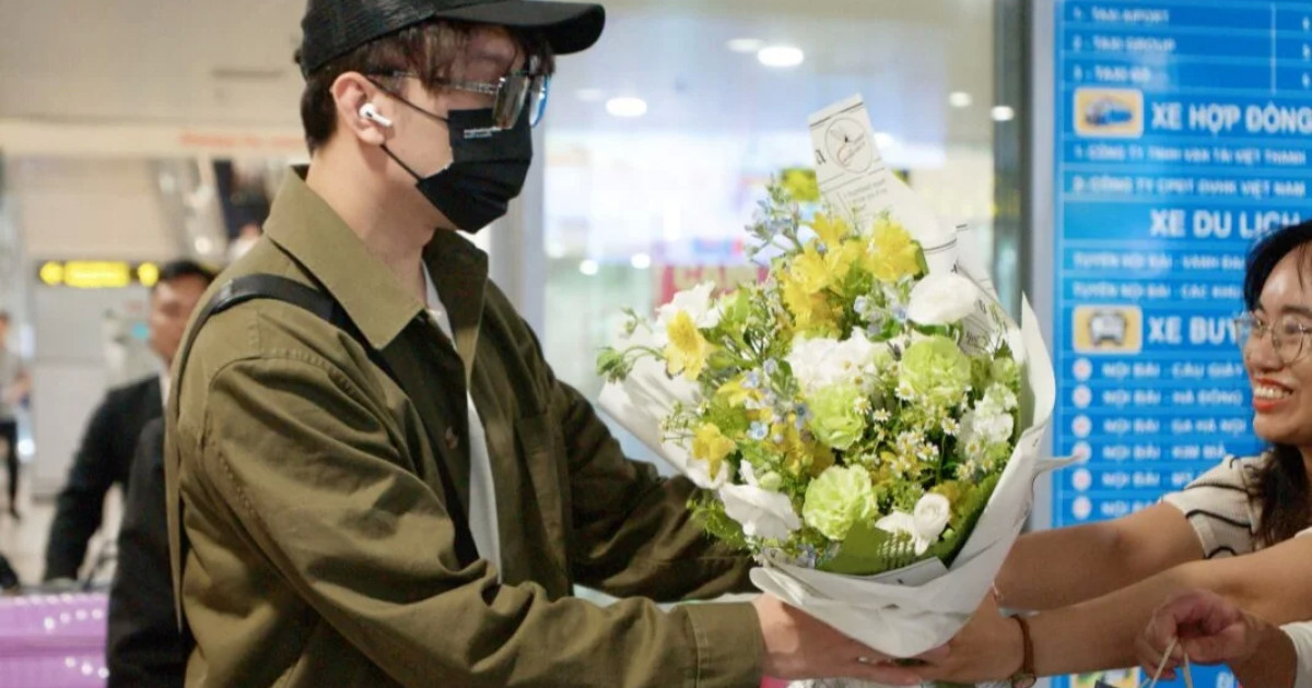 «Вьетнамдағылар қазақ тілін де үйреніп алған»: Димаш Құдайбергеннің анасы қазақ елін қуантып тастады