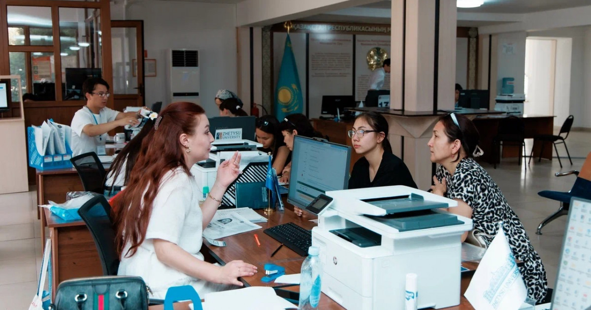 Жетісу облысы әкімінің орынбасары университеттегі қабылдау барысын бақылап қайтты