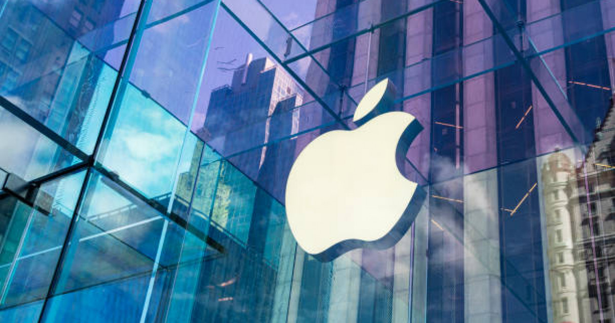 Apple жасанды интеллект бойынша бәсекелестерінен қалып келеді