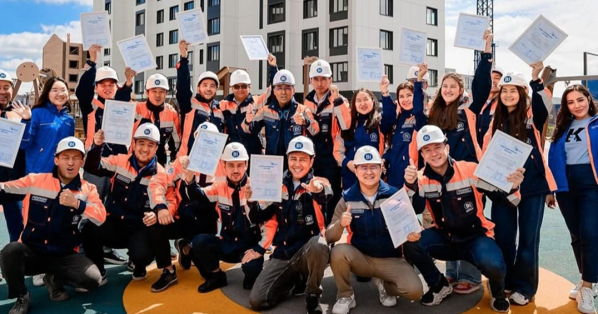 Астанада құрылысшылар 45 күннің ішінде үй тұрғызып, рекорд орнатты